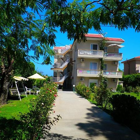 Alexia Apartments & Studios Kremastí Екстериор снимка