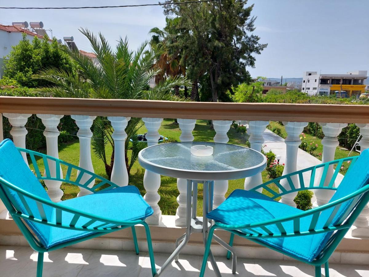 Alexia Apartments & Studios Kremastí Екстериор снимка