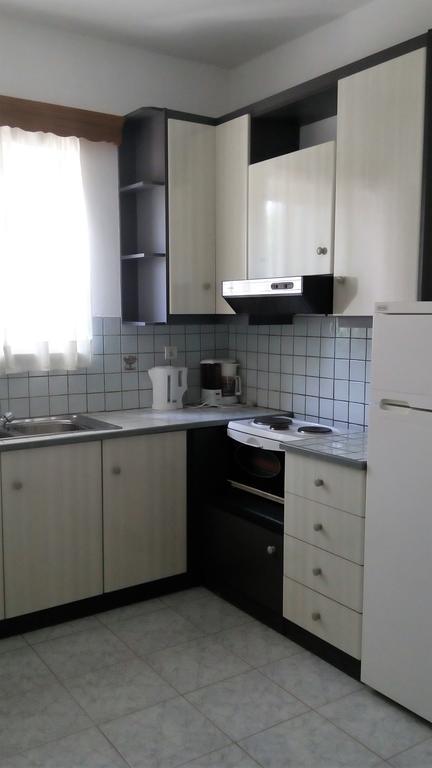 Alexia Apartments & Studios Kremastí Екстериор снимка