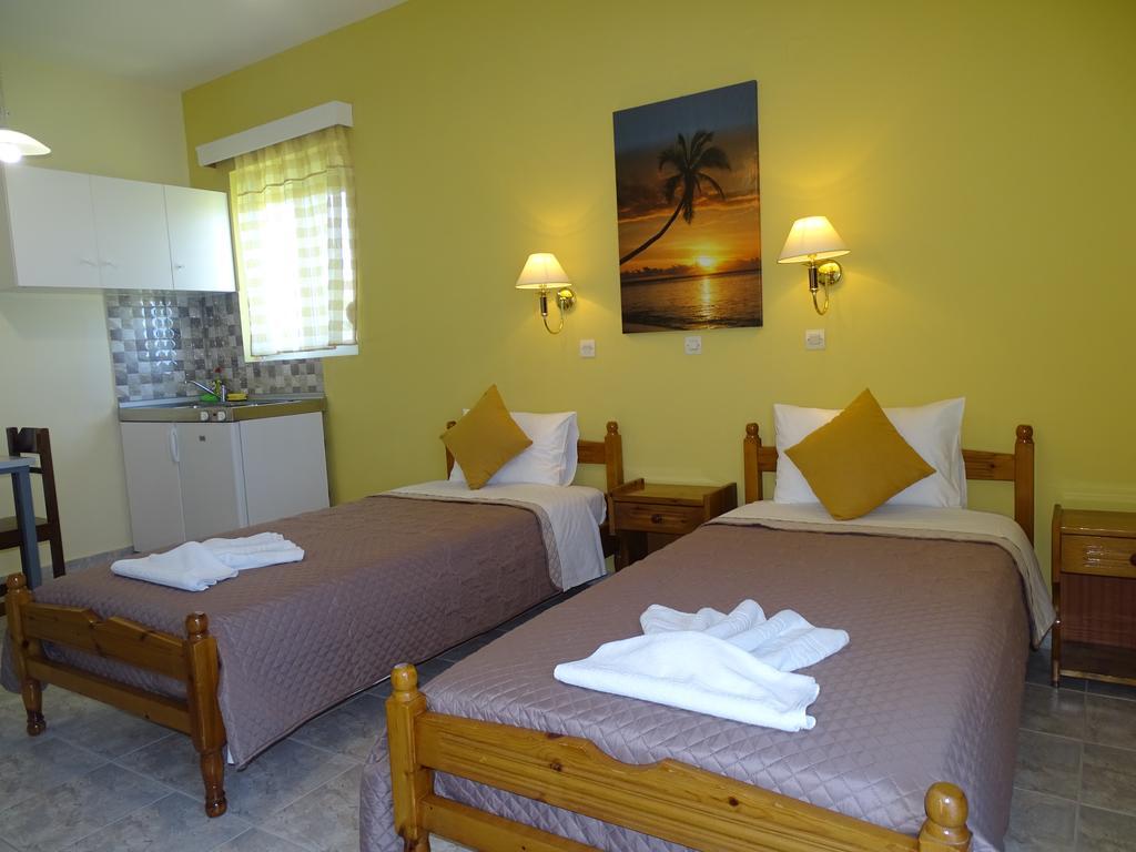 Alexia Apartments & Studios Kremastí Екстериор снимка